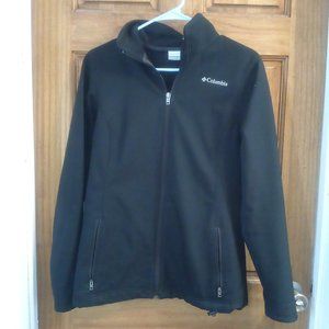 Women's Columbia size M softshell jacket